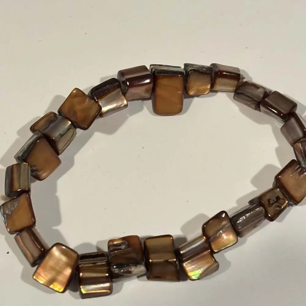 Brown Shell Square iridescent Beaded Stretch Bracelet